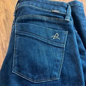 Bootcut DL1961 Jeans, brand new condition